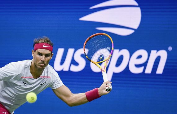 ޔޫއެސް އޯޕަން: ހަތަރު ވަނަ ބުރުން ނަޑާލް ކަޓައިފި