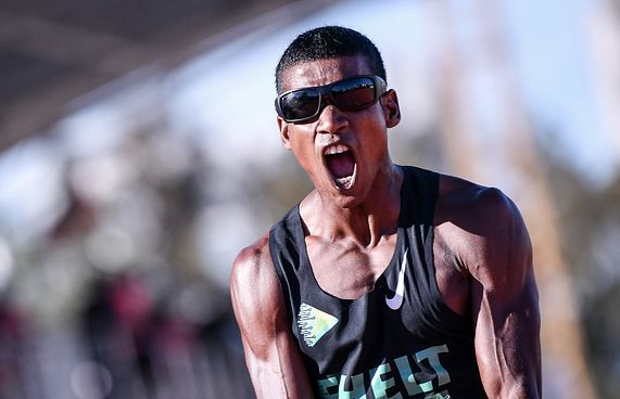 ފަޒީލް މިފަހަރު މުގުރާލީ 30 އަހަރުވީ ރެކޯޑެއް