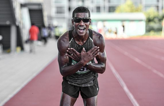 10 މަސް ދުވަހުން ފަޒީލް އެހެން ލެވަލަކަށް