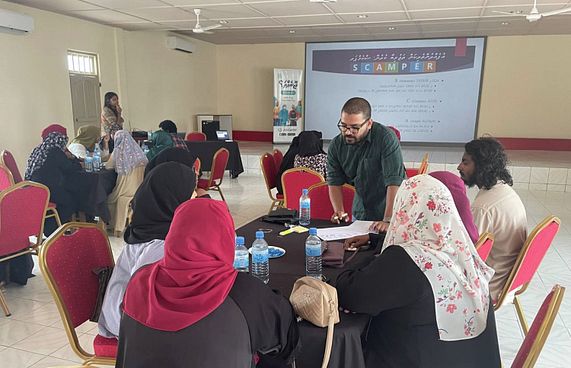 ވިޔަފާރީގައި އަންހެނުންގެ ދައުރު އިތުރުކުރަން ތަމްރީނެއް