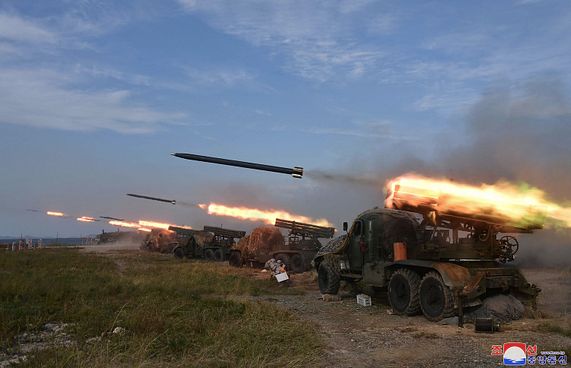 ދެ ކޮރެއާ އިން ހަމަލާތަކެއް ބަދަލުކޮށްފި