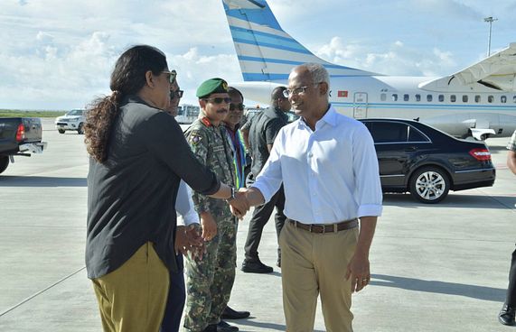 ރައީސް، ސިންގަޕޫރުން ވަޑައިގެން ކާށިދު އަށް