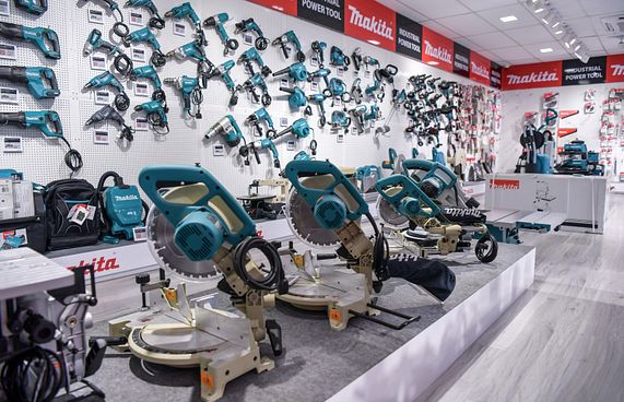 މަކިޓާ ޕަވާޓޫލްސް ވިއްކާނެ އެޖެންޓުން ހޯދަނީ