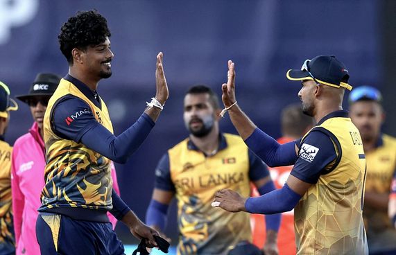 ނެދަލެންޑްސް ބަލިކޮށް ލަންކާ ސުޕަ 12 ޓީމުގެ ބުރަށް