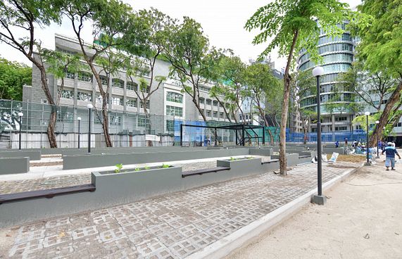 ހުރަވީ ބިލްޑިންގް ބިމުގައި ސައިކަލް ޕާކިން ޒޯނެއް