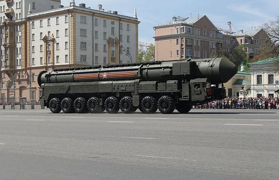 ރަޝިޔާގެ ނިއުކްލިއާ ހަތިޔާރު ބަހައްޓާނީ ނޭޓޯއާ ކައިރީ