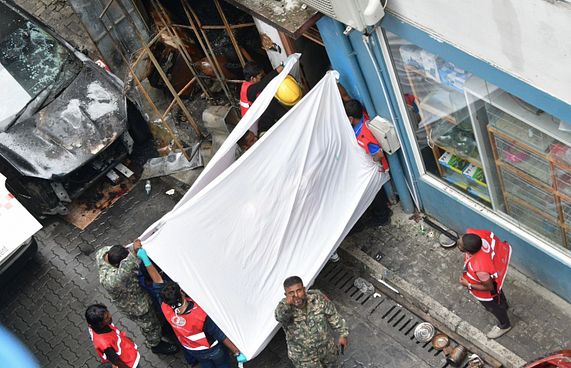 އެއްވެސް ފިލާވަޅެއް ނުލިބުނު، 10 މީހުންގެ މަރު!