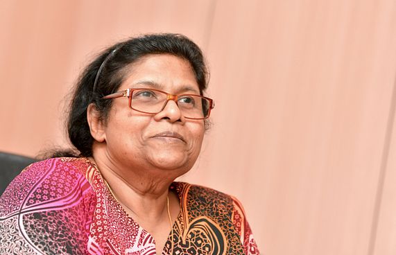 އައިސްތު: ހިދުމަތުގެ 40، ބީއެމްއެލްގައި!