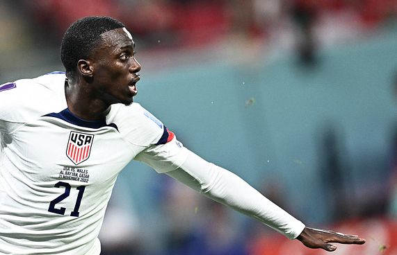 އެމެރިކާގެ ލަނޑު ޖެހީ ލައިބީރިއާގެ ރައީސްގެ ދަރިކަލުން