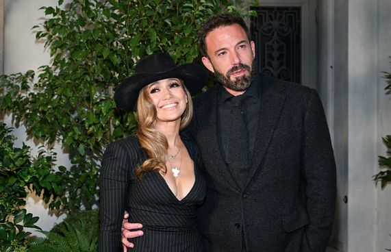 އަނެއްކާވެސް ބެން އެފްލެކަށް ހާއްސަ ޖޭލޯގެ އަލްބަމެއް