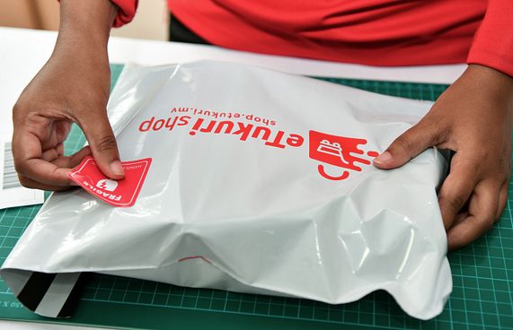 އީޓުކުރީގެ ހާއްސަ ސްޓޯލެއް ރަށު އެކްސްޕޯގައި