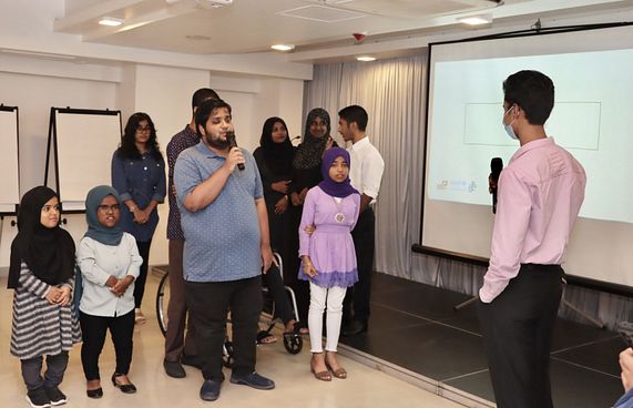 މި ކުދިންގެ ހިތްދަތި ވާހަކަ: ނުކުޅެދެނީ ކޮންބައެއް؟