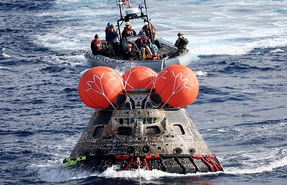 ހަނދުގެ ވަށައިގެން ބުރުޖެހުމަށް ފަހު އޮރިއަން ބިމަށް