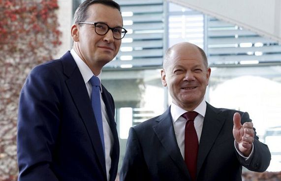 ޖަރުމަނުގެ މައްސަލަ ހިފައިގެން ޕޮލެންޑުން ޔޫއެން އަށް