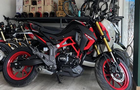 ސްކޯ ދިމާ ކޮށްގެން 160،000ރ. ގެ ސައިކަލެއް