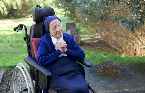 އެންމެ މުސްކުޅި މީހާ، 118 އަހަރުގައި މަރުވެއްޖެ