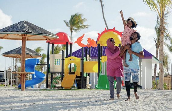 ކުޑަގިރި ހަގީގަތަކަށް: އުފާވެރި ހަނދާންތަކަށް މަރުހަަބާ