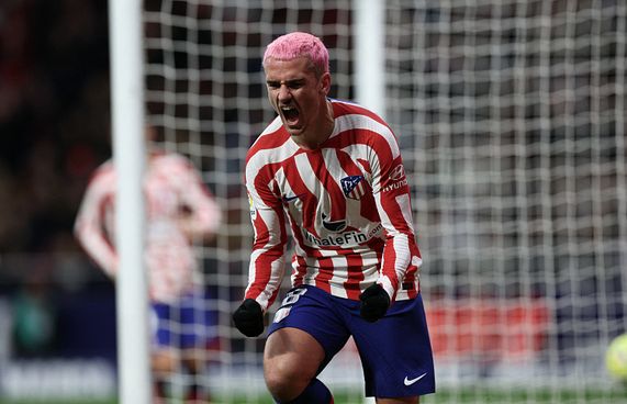 ބޮލުގައި ކުލަ ޖައްސަނީ އުފަލުގައި އުޅޭތީ: ގްރީޒްމަން