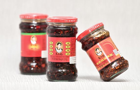 ޗައިނާގެ "ހޮޓަސްޓް ވުމަން"ގެ ޗިލީ ސޯސް ދިވެހިންނަށް