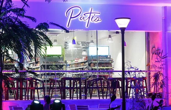 ރެއިންބޯގެ ފުރަތަމަ ރެސްޓޯރަންޓް "ޕެޝިއޯ" ހުޅުވައިފި