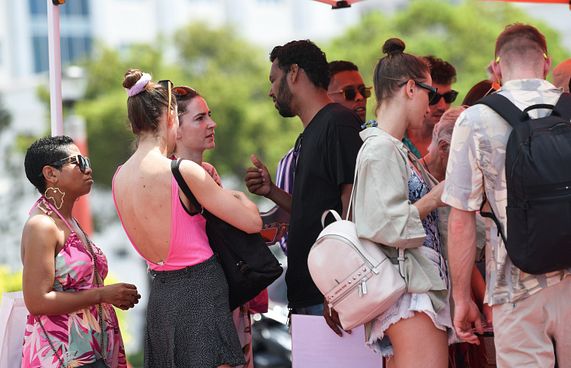 ޓެކްސްތައް ބޮޑުކޮށްގެން 2.7 ބިލިއަންގެ އާމްދަނީއެއް