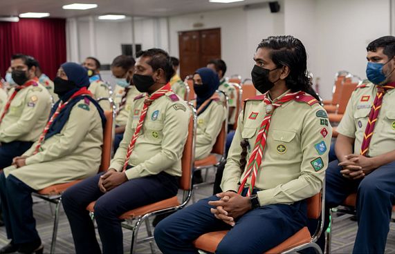 ކާރިސާތަކުގައި މުއާމަލާތް ކުރާނެ ގޮތުގެ ވޯކްޝޮޕެއް