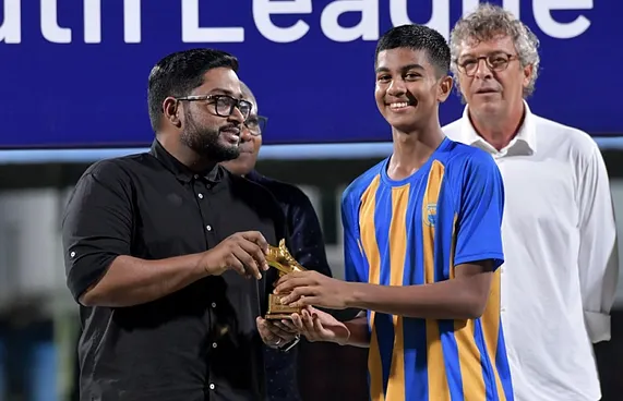 އިސްކަންދަރަށް 29 ގޯލް، އިލާން އަށް ހަތަރު ހެޓްރިކް