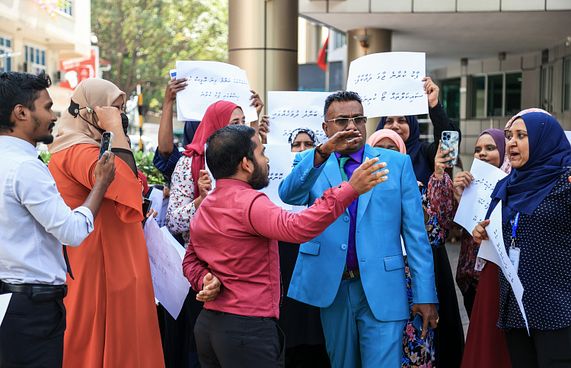 އެއްވެ އުޅުމުގެ ބިލު މި މަހު ކޮމެޓީން ނިންމަނީ