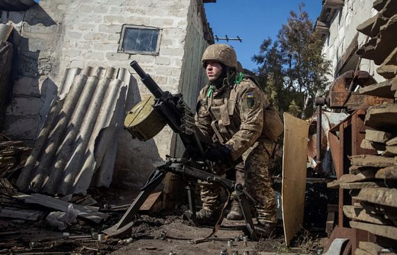 ހުޅަނގުގެ ޚާއްސަ ސިފައިން ޔޫކްރޭންގައި ހަނގުރާމަކުރަނީ