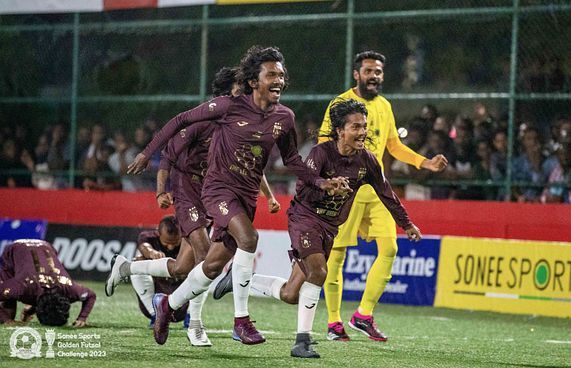 ޕެނަލްޓީގައި ގާފަރު ބަލިކޮށް ތިމަރަފުށި ކުއާޓާ އަށް