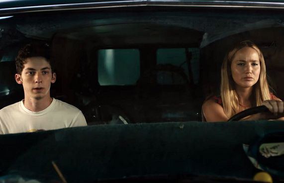 ޖެނިފާ ލޯރެންސްގެ އާ ފިލްމަށް ބެލުންތެރިންގެ ފާޑުކިއުން