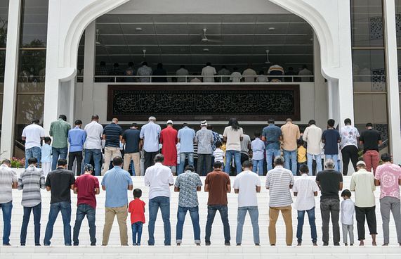 މިސްކިތުން ފައިވާނެއް ވަގަށް ނެގި މީހަކަށް ޖަލު ހުކުމް