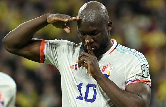 ލުކާކޫގެ ހެޓްރިކުން ސްވިޑަން އަތުން ބެލްޖިއަމް މޮޅުވެއްޖެ