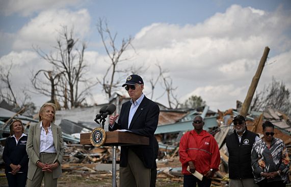 ނަގޫރޯޅިތަކުގައި އެމެރިކާ އިން 26 މީހުން މަރުވެއްޖެ