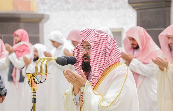 ރޭގެ ތަރާވީހުގައި 2.5 މިލިއަން މީހުން ބައިވެރިވި