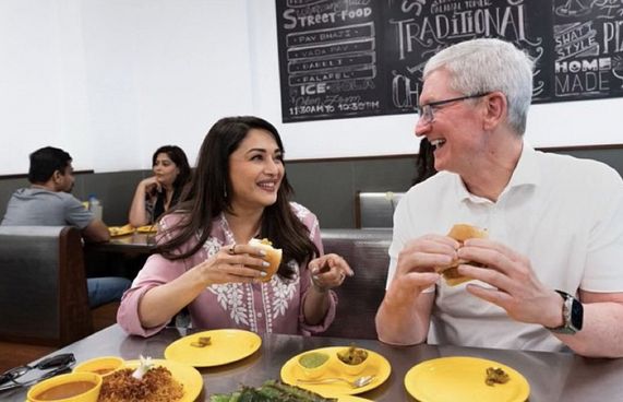 މަދޫރީ އެޕަލްގެ ސީއީއޯއަށް ދިނީ އިންޑިއާގެ މީރު ކާނާ