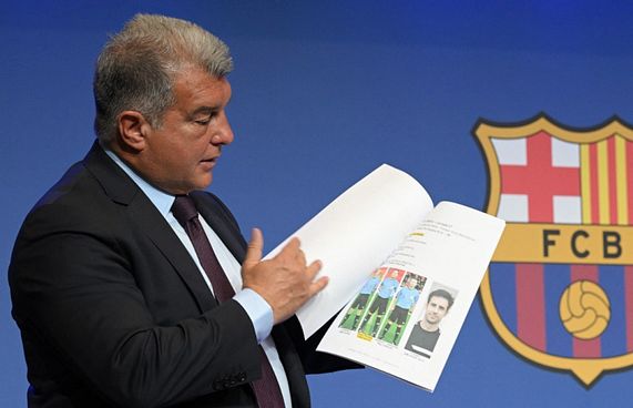 70 އަހަރު ވަންދެން ރެފްރީން ކޮންޓްރޯލް ކުރީ ރެއާލުން