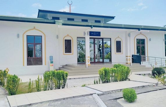 މިސްކިތަށް ގެއްލުންދިން މީހާ ޝަރީއަތް ނިމެންދެން ބަންދު