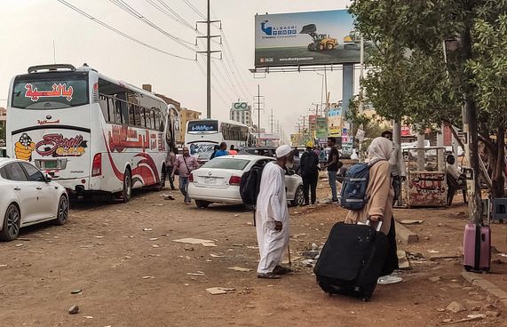 ސޫދާނުން 800000 ރެފިއުޖީން ނުކުންނާނެ: އދ