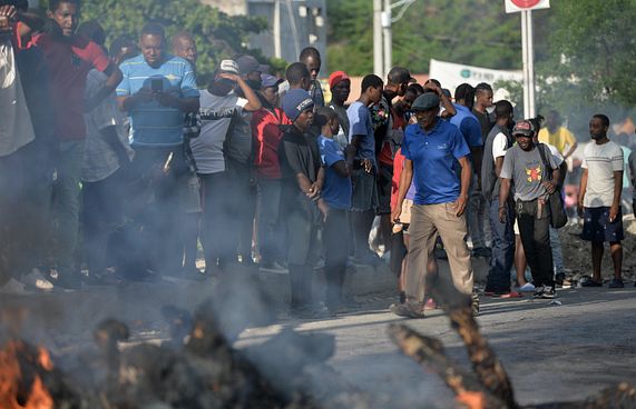 ސިހުރު ހަދާކަމަށްބުނެ ހައިޓީގައި 200 މީހަކު މަރައިފި