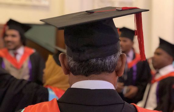 ވަޒީފާގައި އުޅެމުން ތިން އަހަރުން ޕީއެޗްޑީ: ނުވާނެ؟