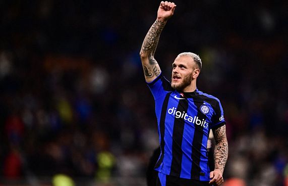 ޔުވެންޓަސް ބަލިކޮށް އިންޓަ ފައިނަލަށް