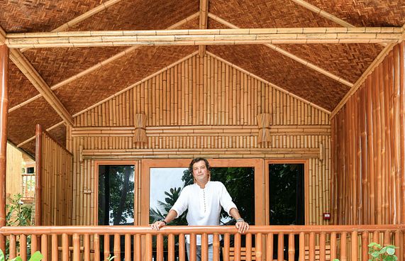 6،000 އޮނު ގަހުގެ ހޮޓަލާއެކު އިންގިލާބީ ރީތިކަން