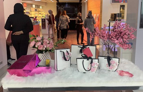 ލެކިއުޓްގައި މައިންނަށް ހާއްސަ ޕްރޮމޯޝަނެއް