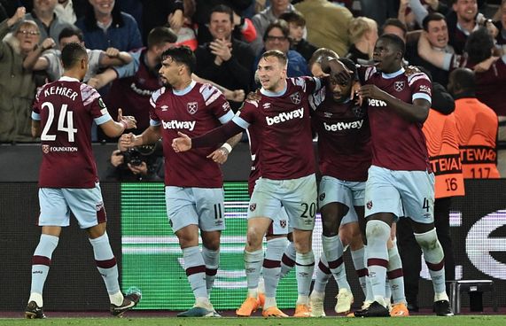 އިނގިރޭސި ކްލަބް ވެސްޓްހޭމް ޔޫރަޕްގެ ފައިނަލަކާ ގާތަށް