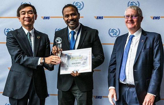 ފެންވަރު ރަނގަޅު އީއެމްއެސްގެ ހިދުމަތް ޕޯސްޓް އޮފީހުން