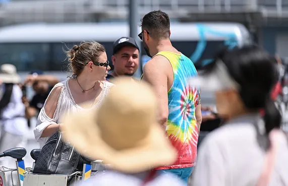 ދިވެހިންގެ އޯގާތެރިކަން ފެނި ޓޫރިސްޓަކު އިސްލާމް ވެއްޖެ