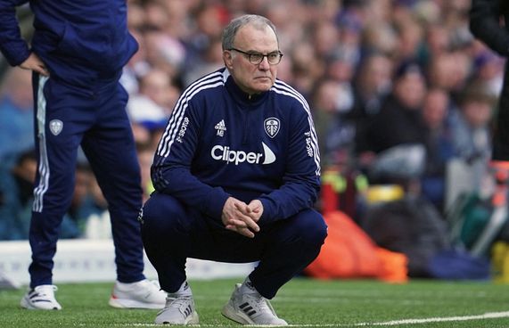 ލީޑްސްގެ ކުރީގެ ކޯޗު ބިއެލްސާ، އުރުގުއޭއާ ހަވާލުވެއްޖެ