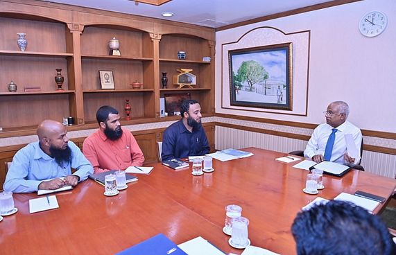 އިލްމުވެރިންގެ ގުޅުމުގެ ތިން ހުށަހެޅުމެއް ރައީސަށް