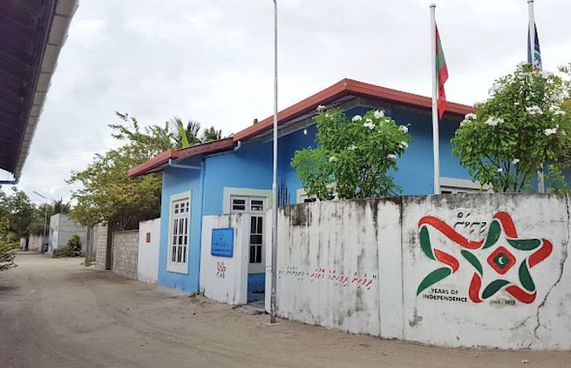 ދާންދޫ މަގުމަތީގައި މަރުވެފައި އޮތް މީހަކު ފެނިއްޖެ